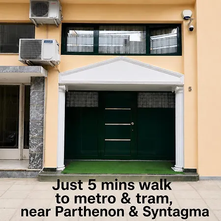 Emerald Designhome Near Metro, Tram, 10' Acropolis-2